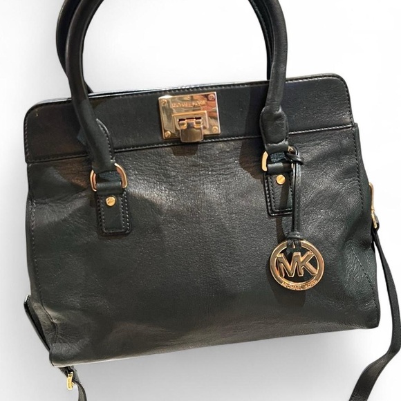 Michael Kors Handbags - Michael Kors